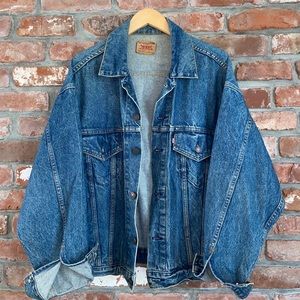 VINTAGE LEVI’S STRAUSS JEAN JACKET